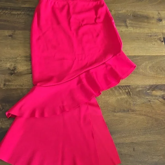 Red Pretty Little Thing Asymmetrical Skirt - Picture 1 of 3